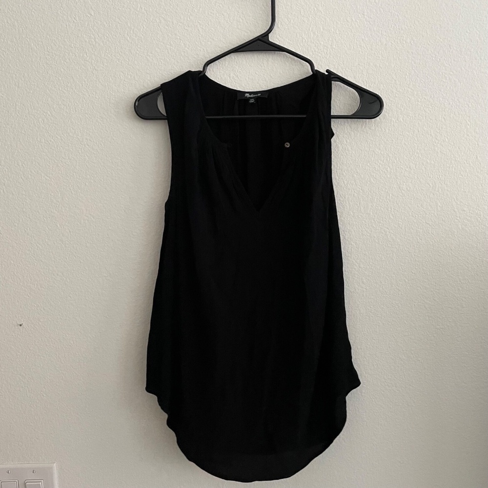 Madewell Black Sleeveless V-Neck Tank Top Women’s XXS – Flowing Lightweight
